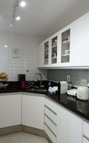 Apartamento à venda com 86m², 2 quartos e 1 vagaCozinha