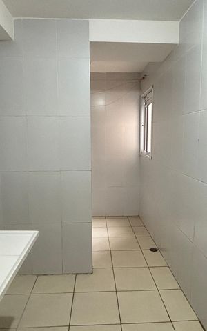 Apartamento à venda com 55m², 2 quartos e sem vagaCozinha