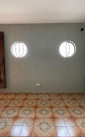 Casa para alugar com 200m², 3 quartos e 2 vagasSala