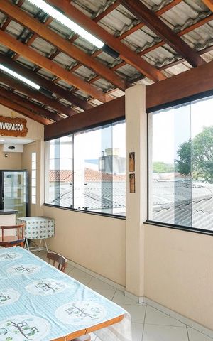 Casa à venda com 250m², 3 quartos e 4 vagasÁrea gourmet