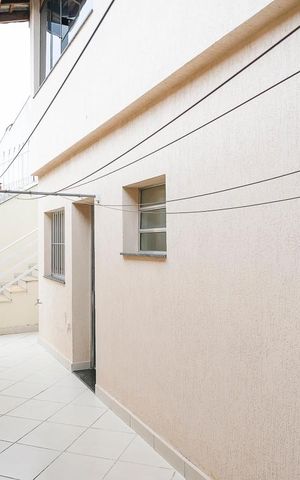 Casa à venda com 250m², 3 quartos e 4 vagasQuintal