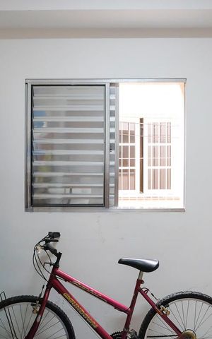 Casa à venda com 250m², 3 quartos e 4 vagasQuarto de Serviço