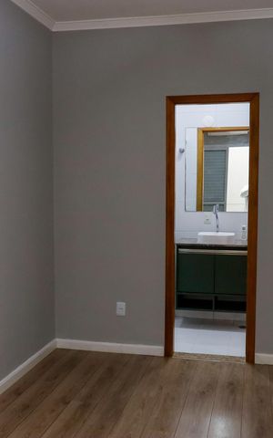 Casa de condomínio à venda com 92m², 3 quartos e 2 vagas Casa de condomínio à venda com 92m², 3 quartos e 2 vagasSuíte