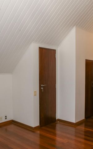 Apartamento à venda com 210m², 2 quartos e 2 vagas Apartamento à venda com 210m², 2 quartos e 2 vagasSuíte 2