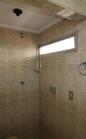 Apartamento à venda com 80m², 2 quartos e 1 vagaBanheiro de Serviço