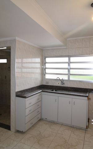 Apartamento à venda com 80m², 2 quartos e 1 vagaCozinha