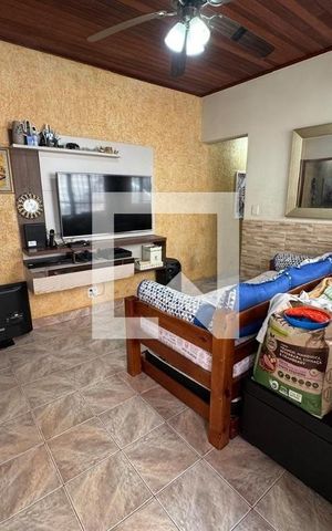 Casa à venda com 120m², 3 quartos e 2 vagas