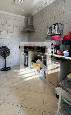 Casa à venda com 120m², 3 quartos e 2 vagas