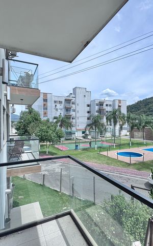 Apartamento à venda com 54m², 2 quartos e 1 vaga Apartamento à venda com 54m², 2 quartos e 1 vagaVaranda