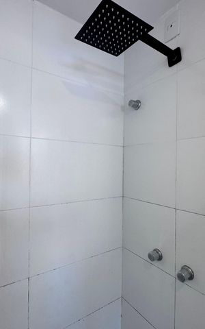 Apartamento à venda com 54m², 2 quartos e 1 vaga Apartamento à venda com 54m², 2 quartos e 1 vagaBanheiro Social