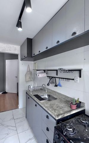 Apartamento à venda com 54m², 2 quartos e 1 vaga Apartamento à venda com 54m², 2 quartos e 1 vagaCozinha e Área de Serviço