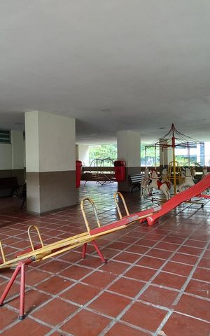 Apartamento à venda com 82m², 3 quartos e 1 vaga Apartamento à venda com 82m², 3 quartos e 1 vagaÁrea comum - Playground