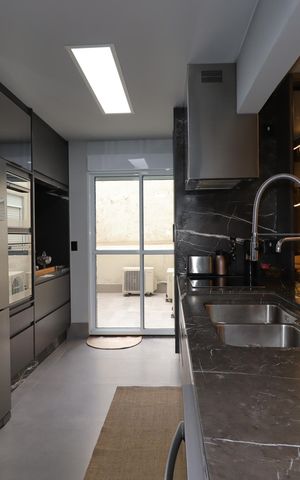 Apartamento à venda com 126m², 2 quartos e 1 vagaCozinha