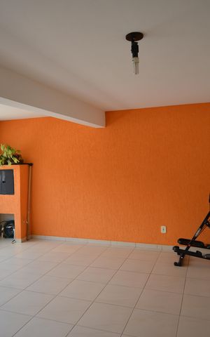 Casa à venda com 217m², 5 quartos e 2 vagasGaragem
