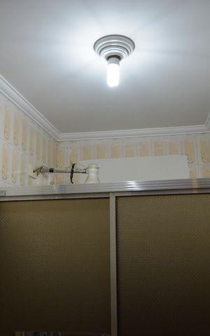 Casa à venda com 217m², 5 quartos e 2 vagasBanheiro Social