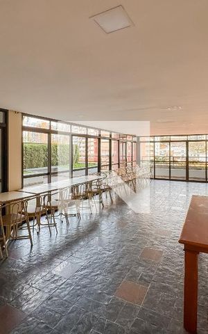 Apartamento à venda com 160m², 4 quartos e 2 vagas Apartamento à venda com 160m², 4 quartos e 2 vagasÁrea comum