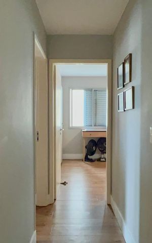 Apartamento à venda com 117m², 3 quartos e 2 vagas Apartamento à venda com 117m², 3 quartos e 2 vagasCorredor