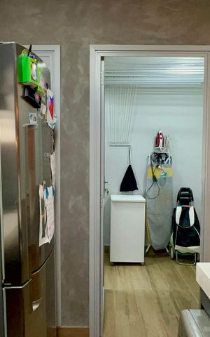 Apartamento à venda com 117m², 3 quartos e 2 vagas Apartamento à venda com 117m², 3 quartos e 2 vagasCozinha