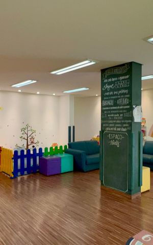 Apartamento à venda com 117m², 3 quartos e 2 vagas Apartamento à venda com 117m², 3 quartos e 2 vagasÁrea comum - Brinquedoteca