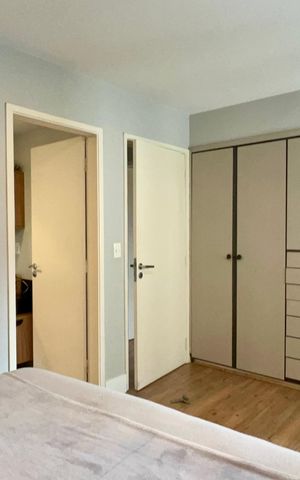 Apartamento à venda com 117m², 3 quartos e 2 vagas Apartamento à venda com 117m², 3 quartos e 2 vagasSuíte