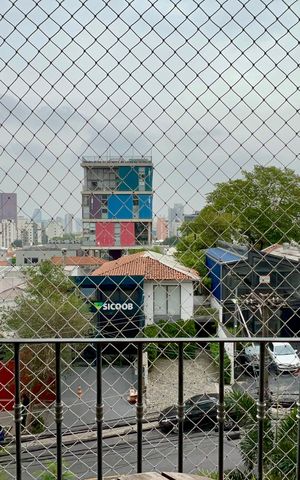 Apartamento à venda com 117m², 3 quartos e 2 vagas Apartamento à venda com 117m², 3 quartos e 2 vagasVaranda da Sala de TV