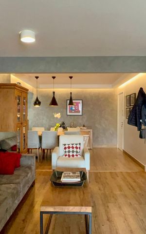 Apartamento à venda com 117m², 3 quartos e 2 vagas Apartamento à venda com 117m², 3 quartos e 2 vagasSala