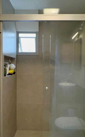 Apartamento à venda com 117m², 3 quartos e 2 vagas Apartamento à venda com 117m², 3 quartos e 2 vagasBanheiro da Suíte