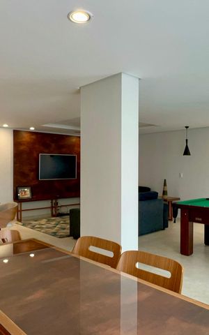 Apartamento à venda com 117m², 3 quartos e 2 vagas Apartamento à venda com 117m², 3 quartos e 2 vagasÁrea comum - Salão de jogos