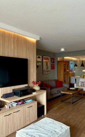 Apartamento à venda com 117m², 3 quartos e 2 vagas Apartamento à venda com 117m², 3 quartos e 2 vagasSala de TV