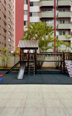 Apartamento à venda com 117m², 3 quartos e 2 vagas Apartamento à venda com 117m², 3 quartos e 2 vagasÁrea comum - Playground