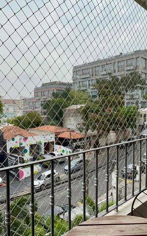 Apartamento à venda com 117m², 3 quartos e 2 vagas Apartamento à venda com 117m², 3 quartos e 2 vagasVaranda da Sala de TV