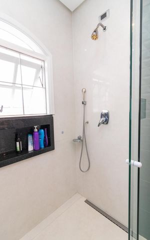 Casa à venda com 500m², 3 quartos e 5 vagasBanheiro da Suíte 3