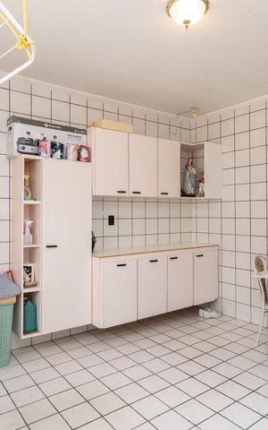 Casa à venda com 500m², 3 quartos e 5 vagasÁrea de Serviço