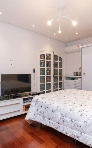 Casa à venda com 500m², 3 quartos e 5 vagasSuíte 3