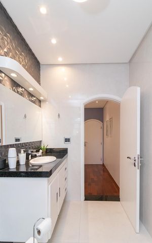 Casa à venda com 500m², 3 quartos e 5 vagasBanheiro da Suíte 3