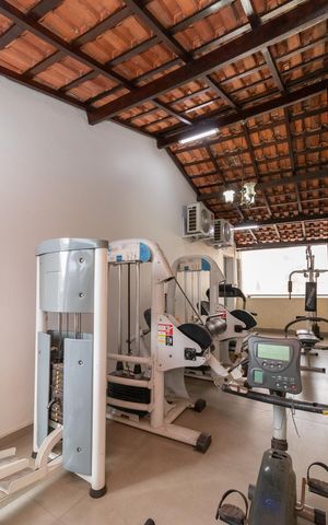 Casa à venda com 500m², 3 quartos e 5 vagasAcademia - Suíte 2