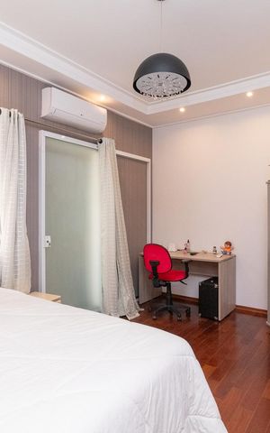 Casa à venda com 500m², 3 quartos e 5 vagasSuíte 2