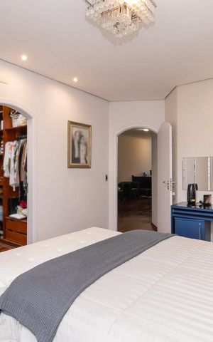 Casa à venda com 500m², 3 quartos e 5 vagasSuíte 1