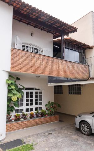 Casa à venda com 500m², 3 quartos e 5 vagasFachada