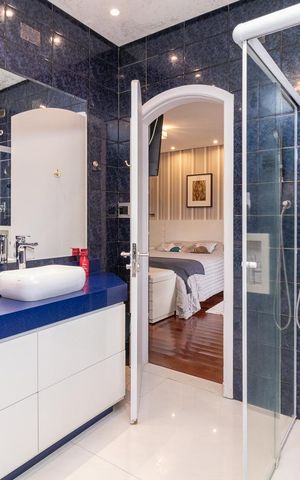 Casa à venda com 500m², 3 quartos e 5 vagasBanheiro da Suíte 1