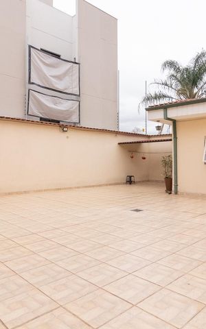 Casa à venda com 500m², 3 quartos e 5 vagasQuintal