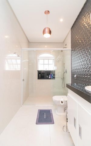 Casa à venda com 500m², 3 quartos e 5 vagasBanheiro da Suíte 3
