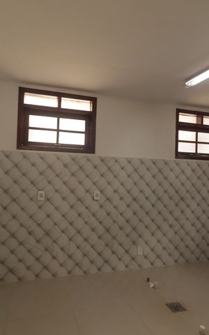 Casa à venda com 270m², 3 quartos e 4 vagas Casa à venda com 270m², 3 quartos e 4 vagasCozinha