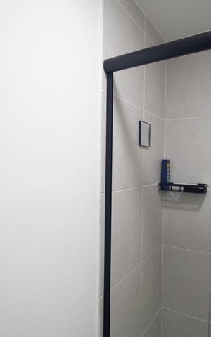 Apartamento à venda com 81m², 3 quartos e 1 vaga Apartamento à venda com 81m², 3 quartos e 1 vagaBanheiro da Suíte
