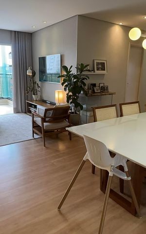 Apartamento à venda com 87m², 3 quartos e 1 vaga Apartamento à venda com 87m², 3 quartos e 1 vagaSala
