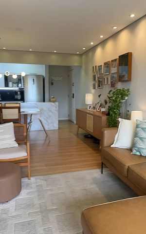 Apartamento à venda com 87m², 3 quartos e 1 vaga Apartamento à venda com 87m², 3 quartos e 1 vagaSala