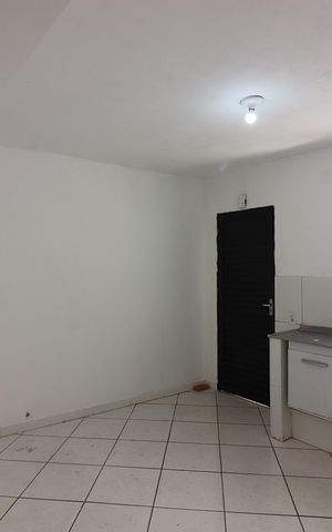 Casa à venda com 165m², 4 quartos e 2 vagasCozinha