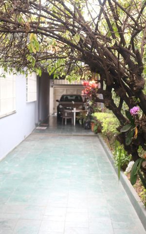 Casa à venda com 192m², 3 quartos e 4 vagasQuintal