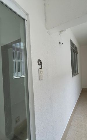 Casa para alugar com 75m², 2 quartos e sem vagaVaranda