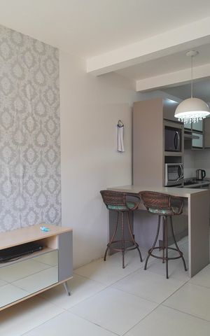 Casa à venda com 60m², 2 quartos e 2 vagasSala